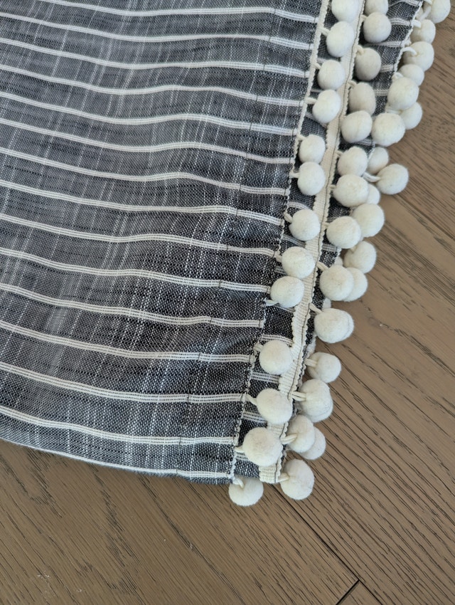 Set of 2 Target boho striped curtain panels, 54 by 84 inches - photo 3