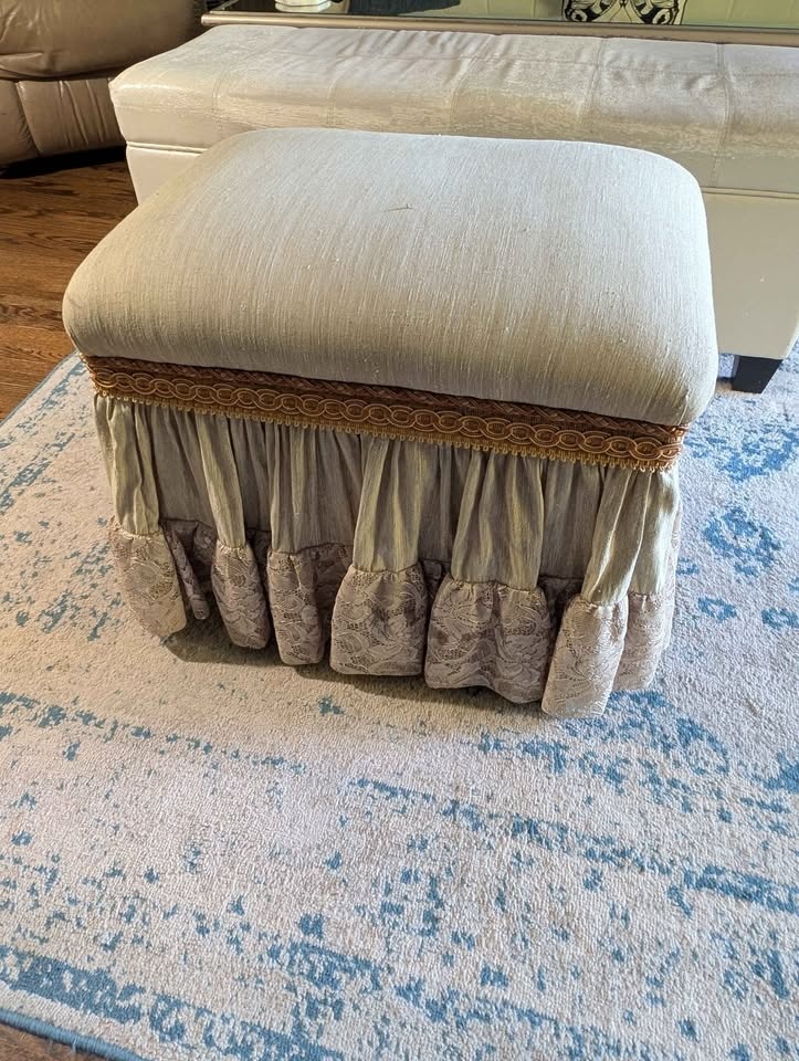 Foot stool - photo 2