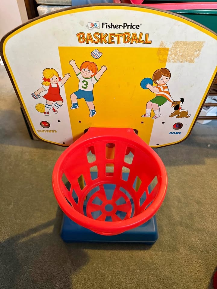 Vintage 1973 Fisher Price Basketball Hoop Playset