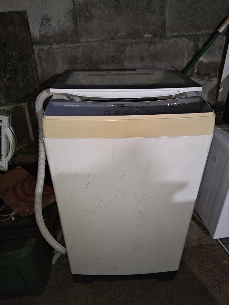 RCA Top Load Washing Machine (Connects To Faucet) - photo 4