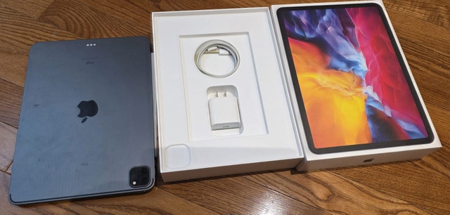 iPad Pro 2020 11 inches and Apple Pencil 2nd Gen