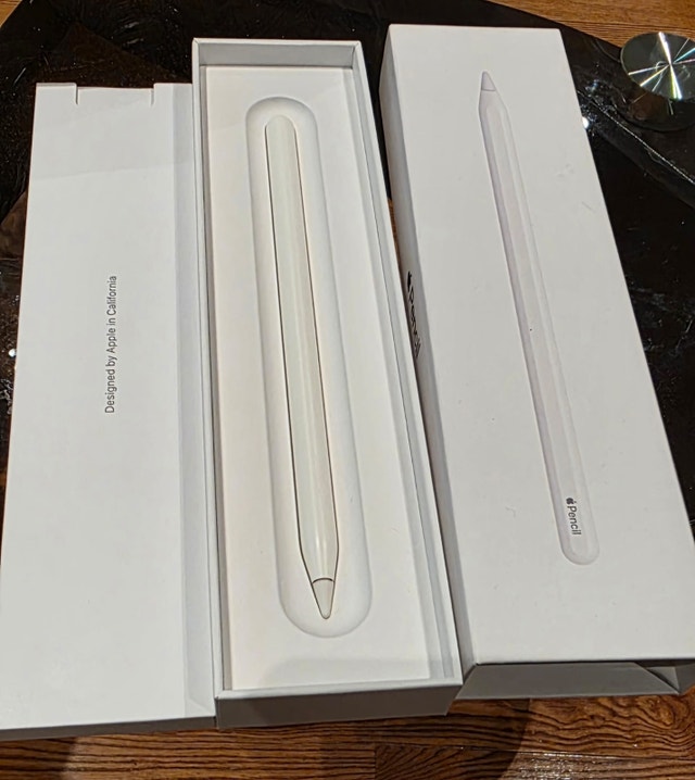 iPad Pro 2020 11 inches and Apple Pencil 2nd Gen - photo 2