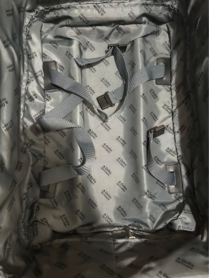 Delta Airlines Worldline Brand Carry On Luggage - photo 4