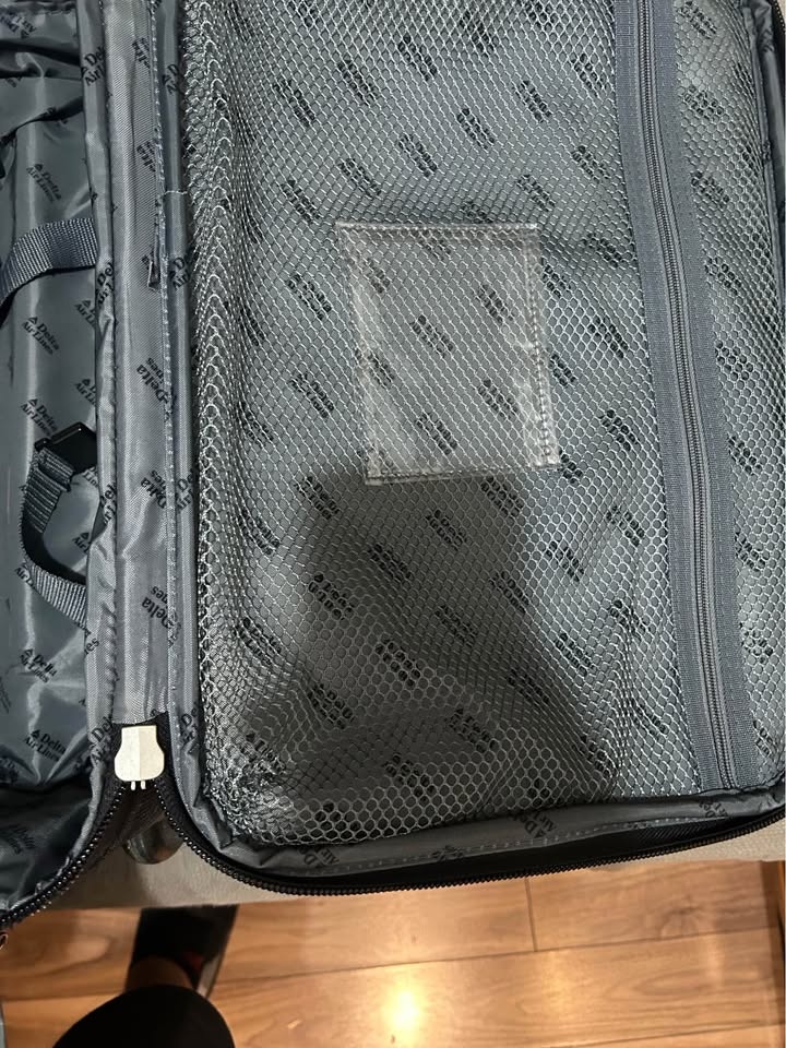 Delta Airlines Worldline Brand Carry On Luggage - photo 5