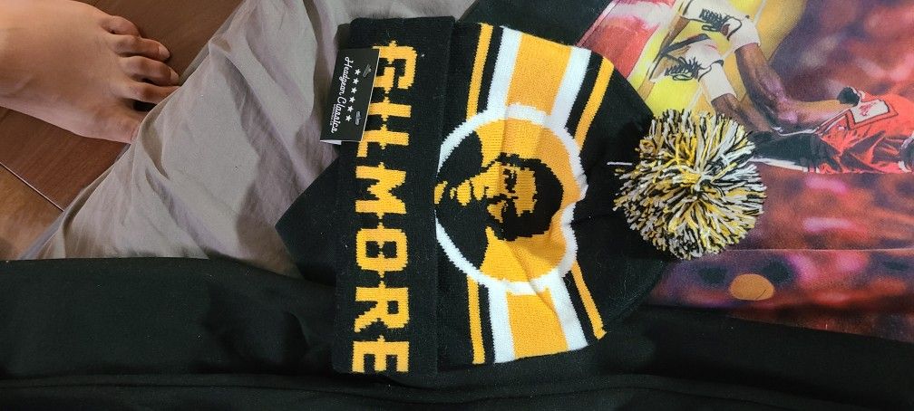 Happy Gilmore Beanie🧡