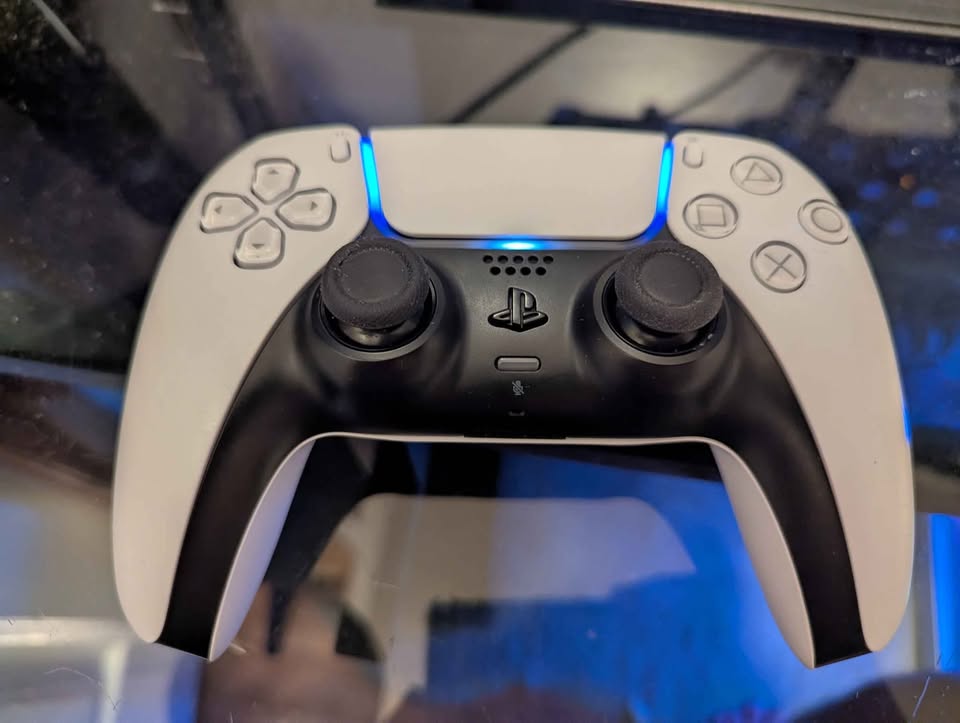 PS5 Dualsense Controller - photo 2