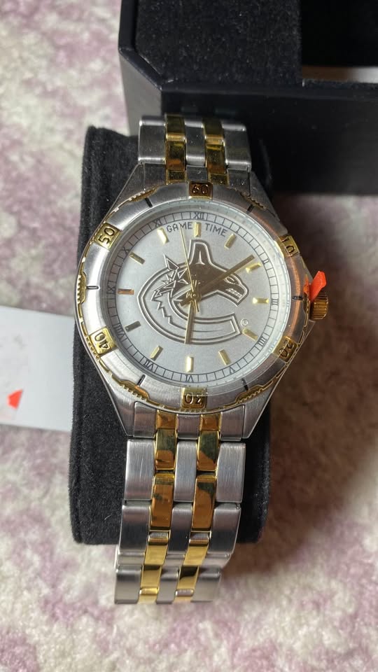 Gametime Canucks Watch - photo 2