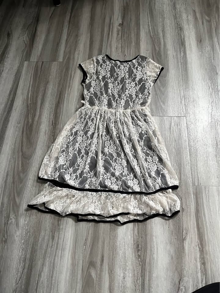 Girls dress - photo 2