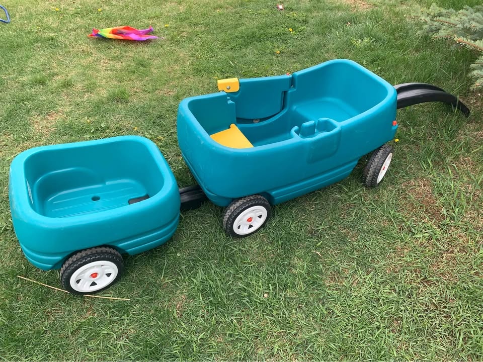 Step 2 Wagon for Two plus Tag Along Trailer
