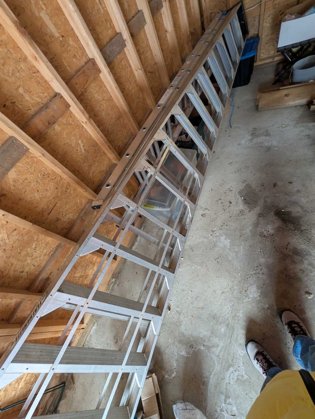 16 foot featherlite class 1 step ladder