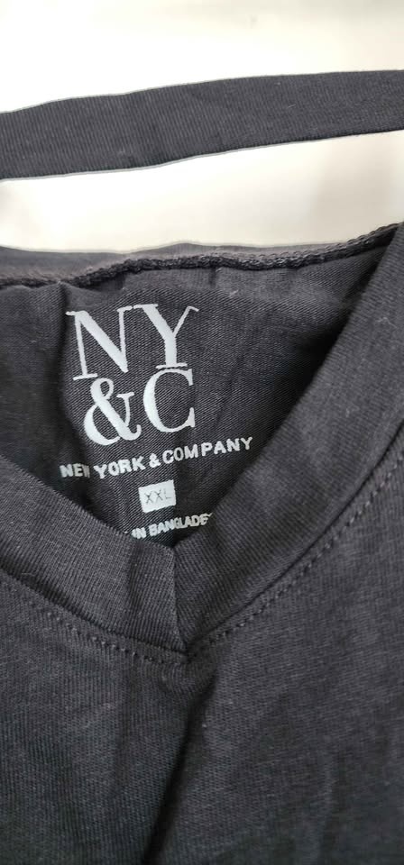 Women's NY & Co cold shoulder top - photo 4