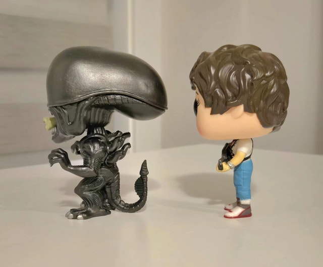 Funko POP! Aliens Ripley (#345) and Alien (#30) LOOSE OOB - photo 3