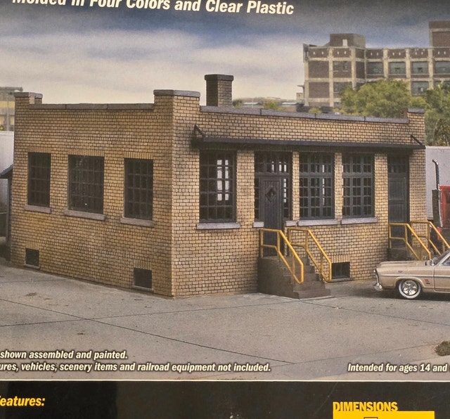HO Scale Walthers Industry Office Building Kit - NEW - photo 2