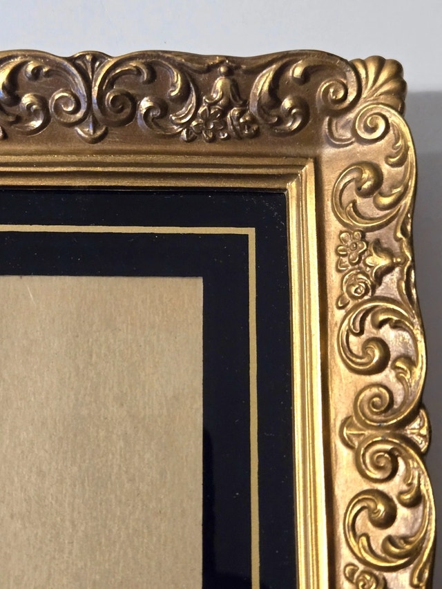 Vintage 4 X 5 Plastic Picture Frame - Illinois Moulding Company - photo 4