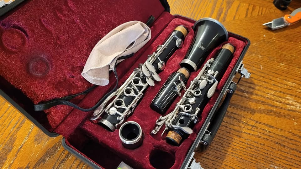 Play-Tested Selmer Student Clarinet – Excellent Condition - photo 5
