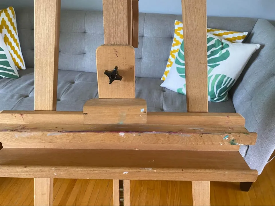 Lyre Easel with Ratchet made with Beechwood image indicator(3)