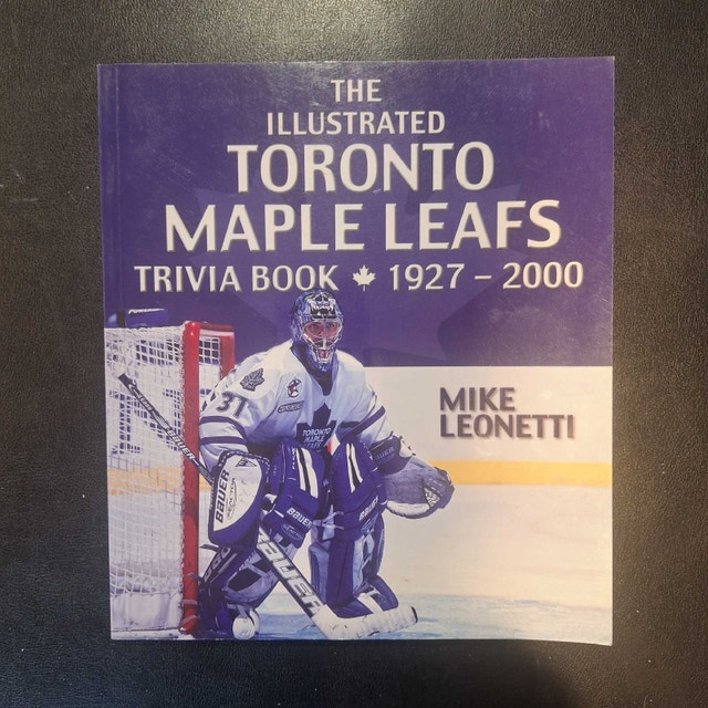 TORONTO MAPLE LEAFS MEMORABILIA - photo 3