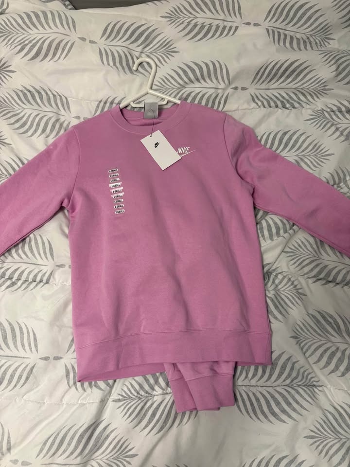 Nike tracksuit women’s - photo 3