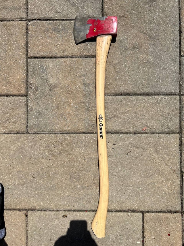 Garant Pro Series Michigan Style Axe, 36-in