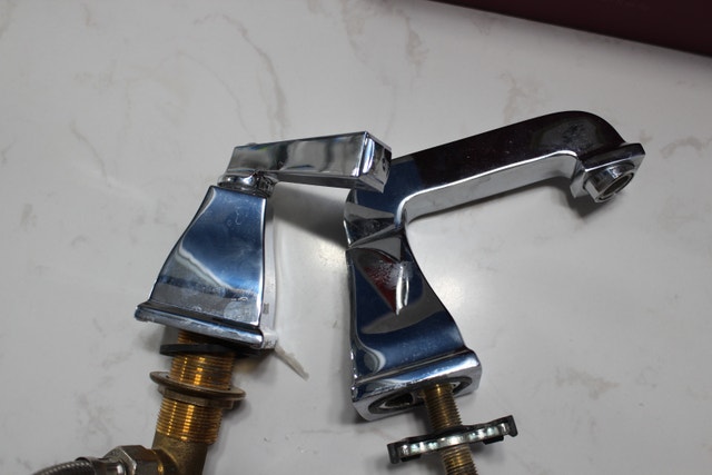 Watts Faucet Supply Line 12''+Full Sink Assembly - photo 2