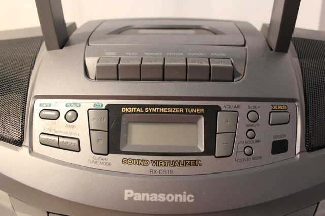 Panasonic RX-DS19 Radio CD Cassette Ba - photo 2