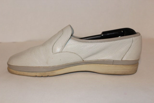 US 8 Male Bally leather slip on shoes - photo 4