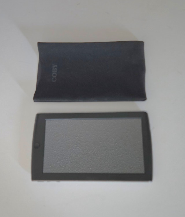 Coby Kyros MID7035-4 7" Tablet MISSING PARTS