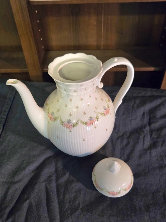 Kaiser Coffee Pot & Warming Tray - photo 3