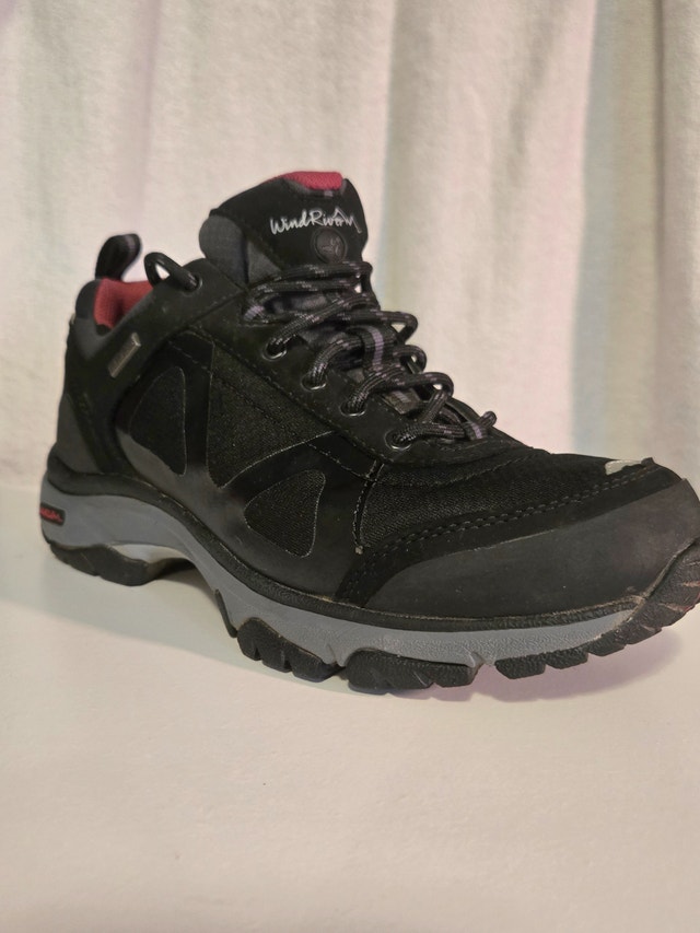 Windriver Tarantula Low-Cut Womans Hiking Shoe - photo 4