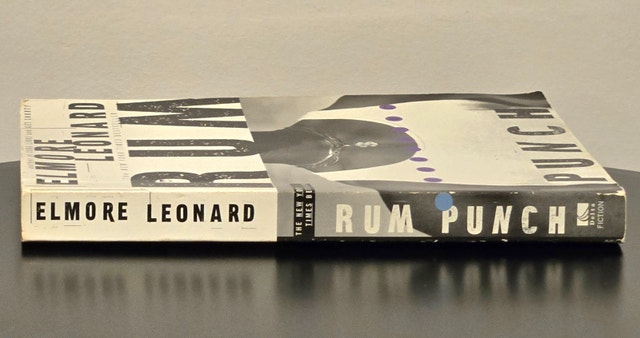Rum Punch by Elmore Leonard - photo 3