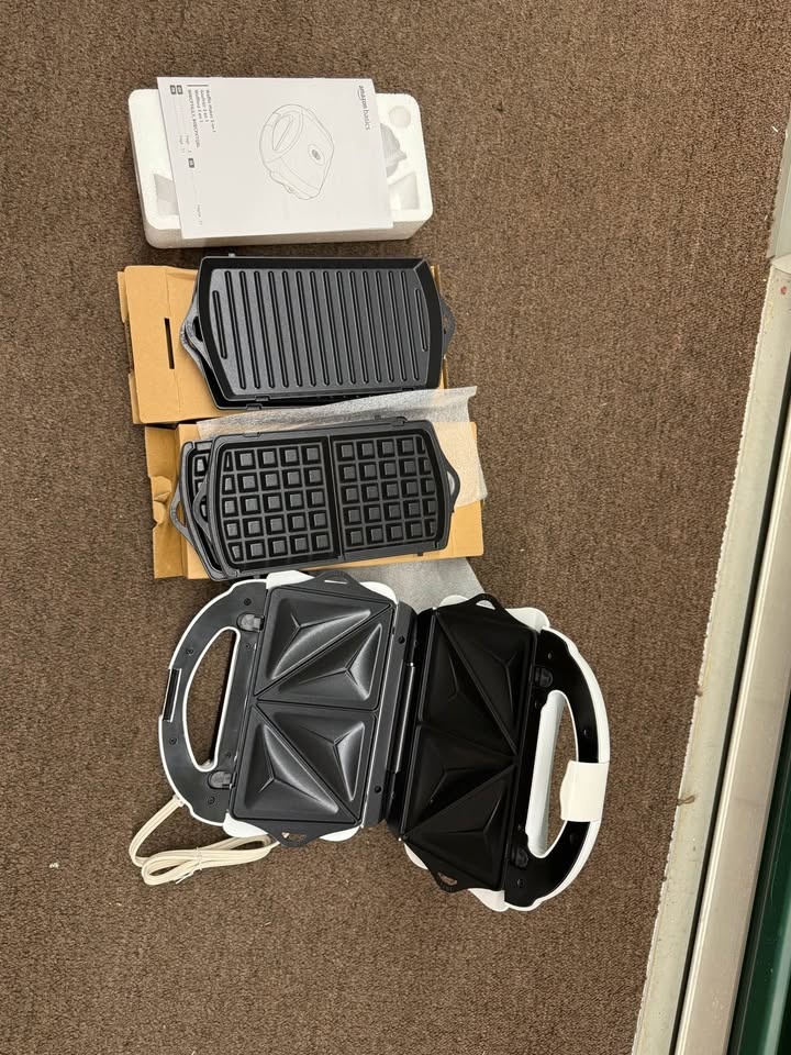 Waffle Maker 3-in-1 White: Waffle Iron, Sandwich Maker and Grill - photo 5