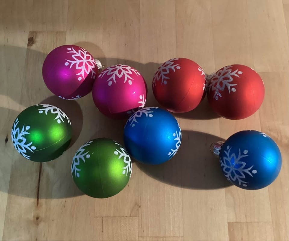 Christmas tree ornaments - photo 3