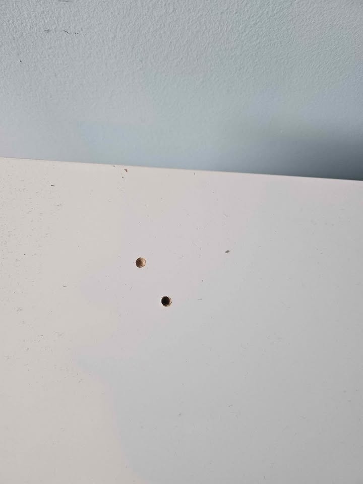 White Ikea Desk - photo 3