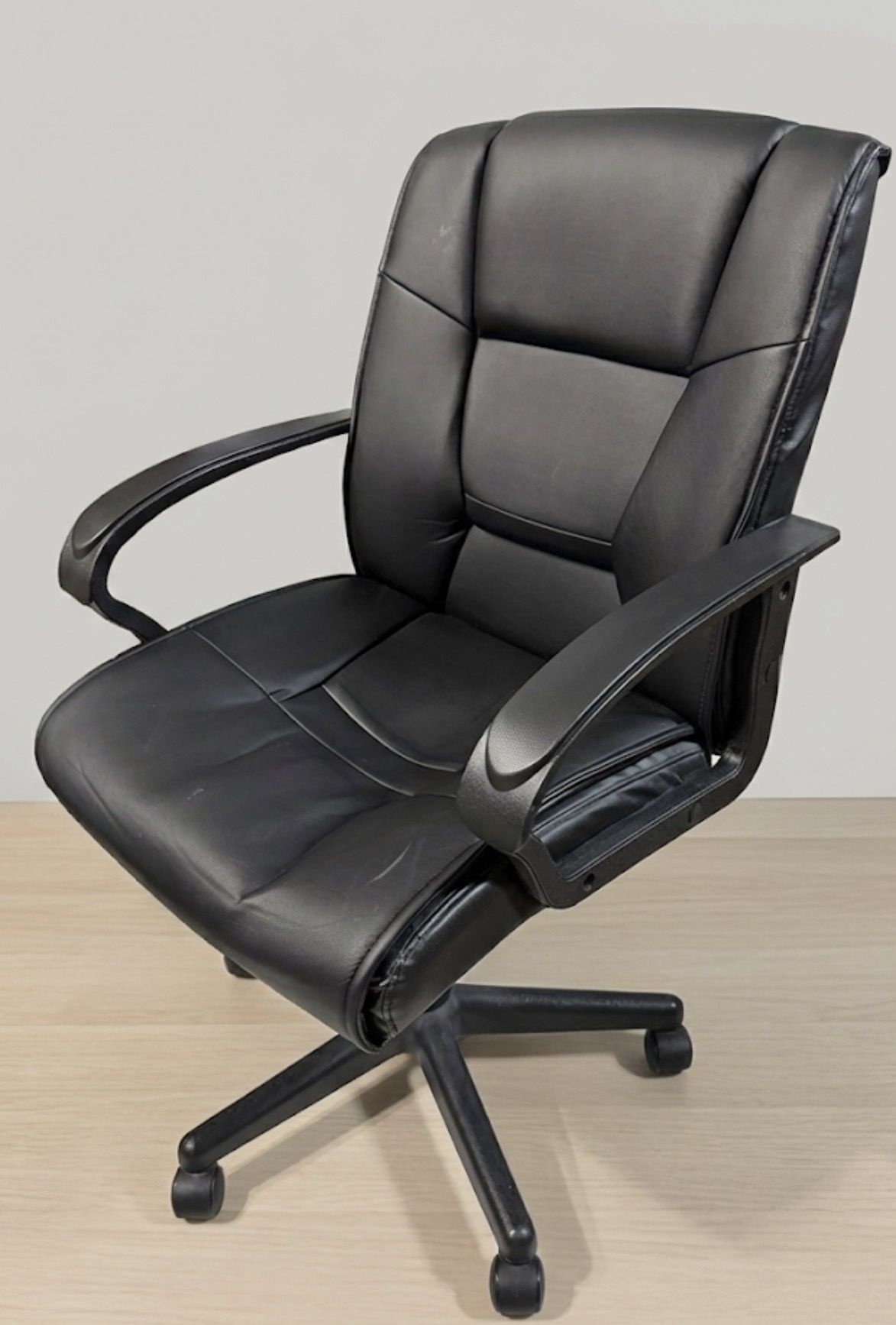 Comfortable Office Desk Chair (Originally $120 from OfficeMax)