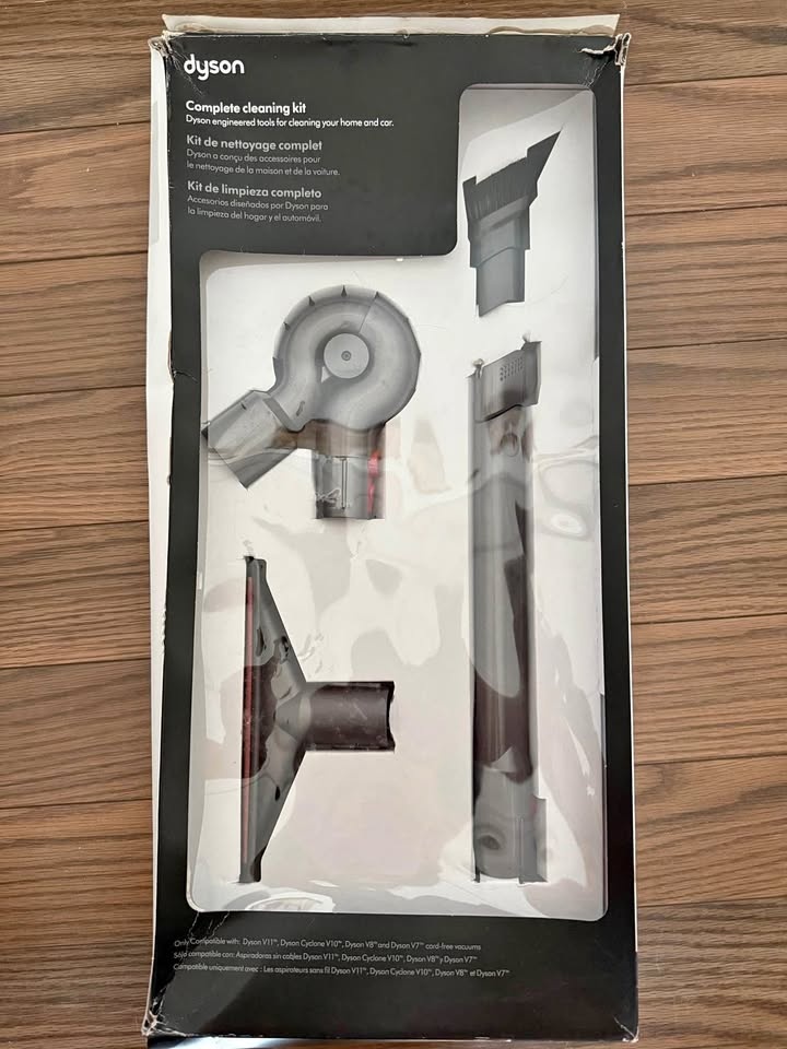 MOVING SALE - Dyson Complete Cleaning Kit – Home & Car