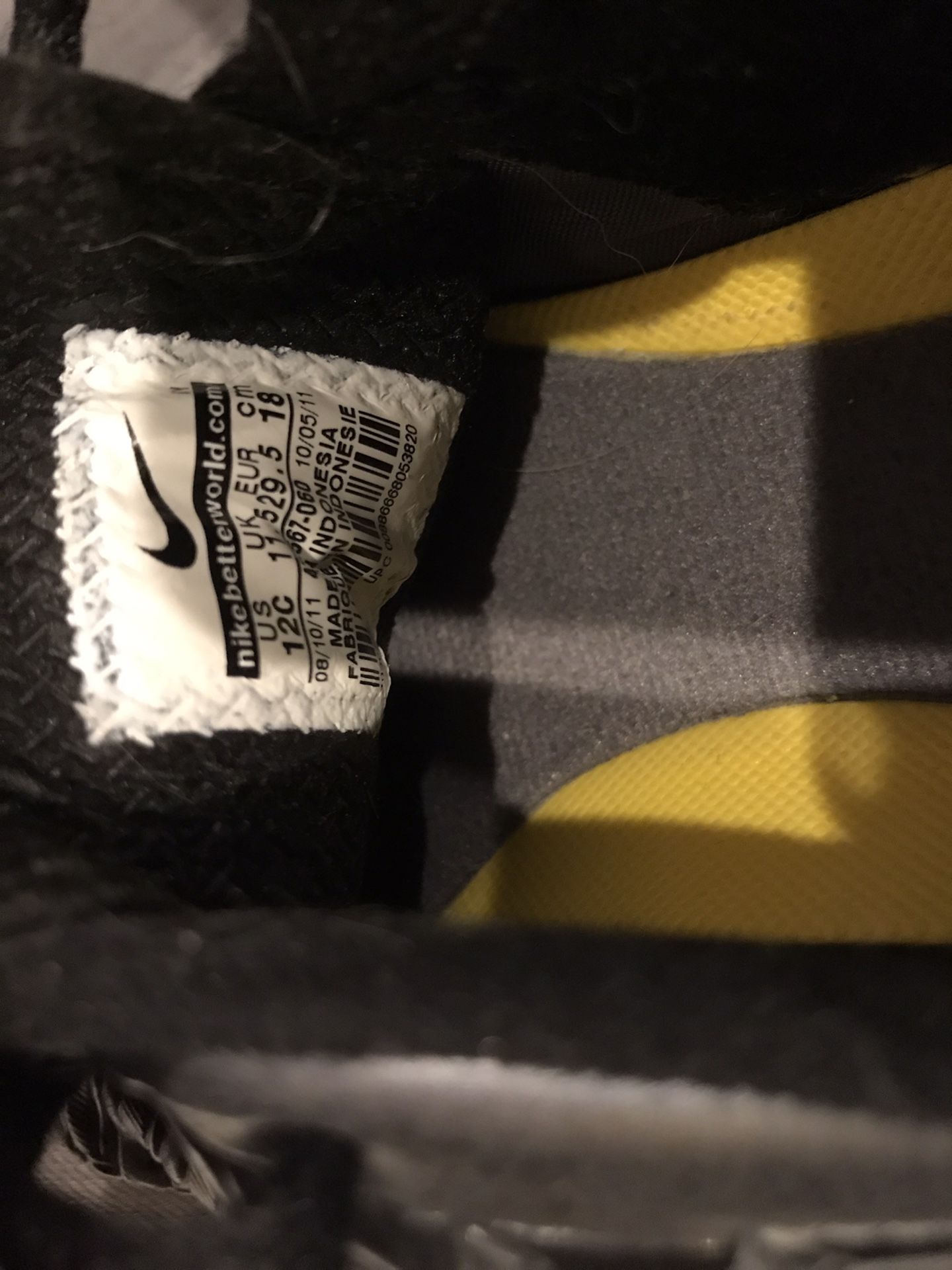 Nike soccer cleats pink/grey size 12 toddler - photo 3
