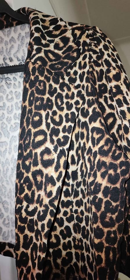 Cropped leopard print bolero - photo 3