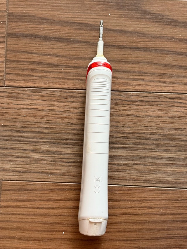 Oral-B Professional Care Electric Toothbrush