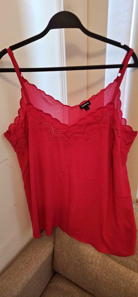Torrid eyelet trim sleeveless blouse