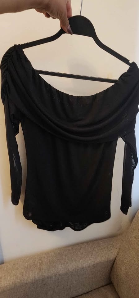 NY&Co off the shoulder mesh rouched top - photo 5