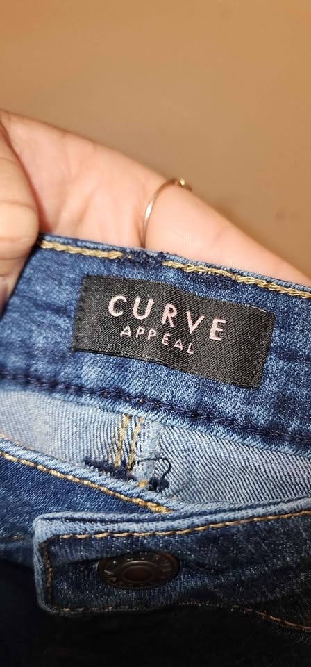 Curve Appeal Women's Jean shorts - photo 5