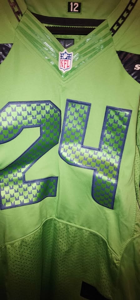 Nike NFL Men's Jersey Lynch #24 - photo 4