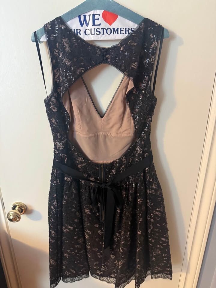Ladies BCBG Little Black Dress - Size 10 - Black & Tan - photo 2