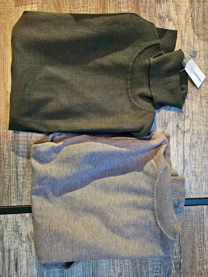Turtlenecks brand new XXS