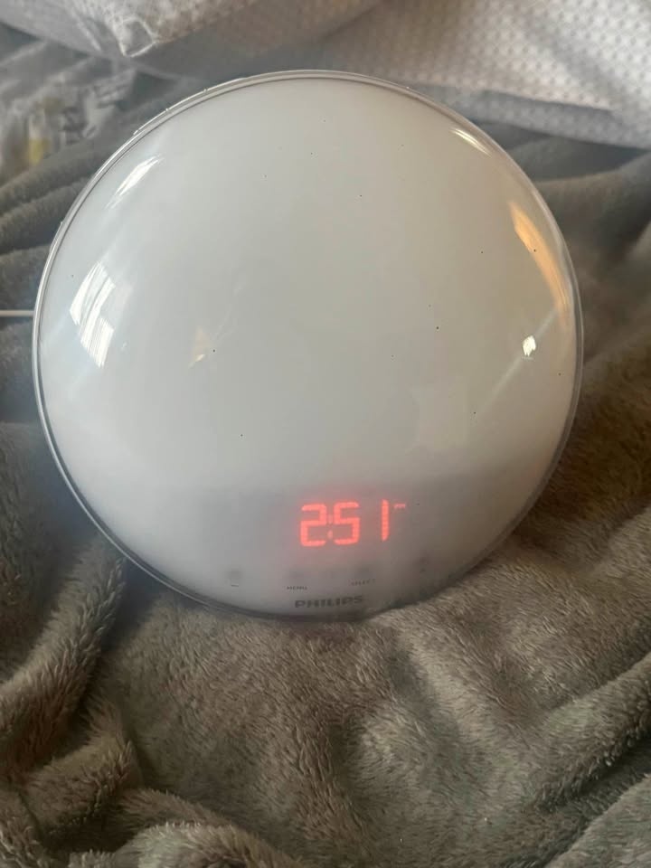 Philips sunrise alarm clock/lamp