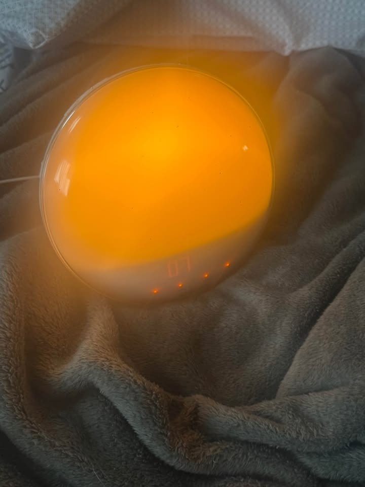 Philips sunrise alarm clock/lamp - photo 2