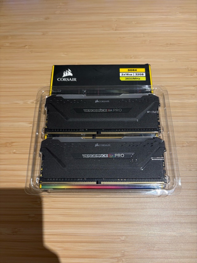 Corsair Vengeance RGB Pro Ram 32GB (2x16GB) DDR4 3600MHz - photo 2