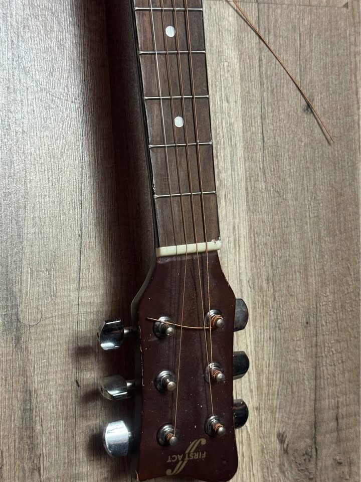 🎸 Pink Acoustic Guitar – Beginner / Kids Guitar – Easy Fix - photo 5