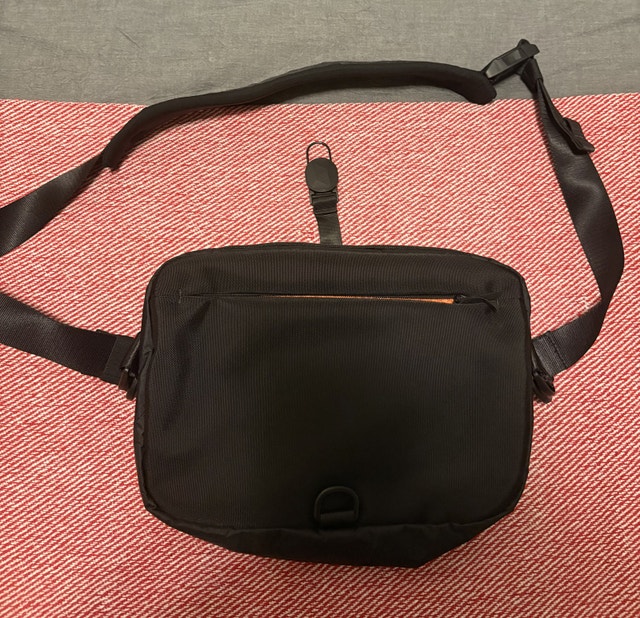 Alpaka Go Sling - Black X-PAC - Like New - photo 5