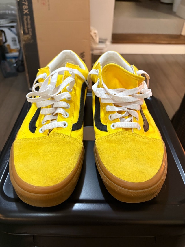 Vans Old Skool Custom Shoes - Yellow - Men’s Size 10 - photo 4